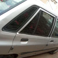 پراید صندوقدار نقره‌ای