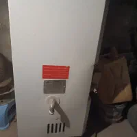 آبگرمکن دیواری مخزنی