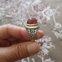 سلام خدمت شما دوعددانگشترعقیق وزن ۲۳/۵گرم زمرد۸گرم|جواهرات|زابل, |دیوار