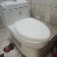دو عدد توالت فرنگی سالم وکارکرده