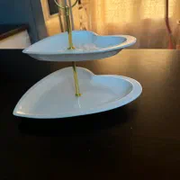 شیرینی‌خوری دو طبقه قلبی شکل