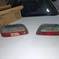 یک جفت چراغ خطر پارس