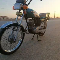 سی جی ژاپن برگ اوراق|موتورسیکلت|کمیجان, |دیوار