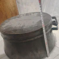دیگ مسی قدیمی
