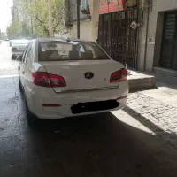 راننده با خودرو مسلط به زبان انگلیسی|خدمات حمل و نقل|تهران, میدان ولیعصر|دیوار