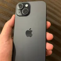 اپل iPhone 15 با حافظهٔ ۱۲۸ گیگابایت