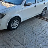 ساینا دنده‌ای EX، مدل ۱۴۰۰