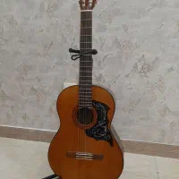 گیتار یاماها c70