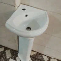 روشویی کنجی کوچک با پایه  جنس درجه یک