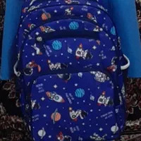 کوله پشتی مدرسه