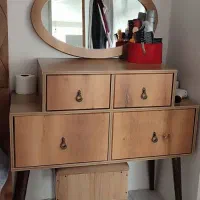 کنسول آرایشی به همراه آینه