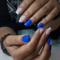 آموزش و انجام خدمات  جامع مهندسی ناخن