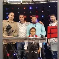 پروژکتور.       ارکستر وموسیقی ونورپردازی سهرابی