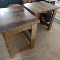 دوعدد میز بسیار بادوام