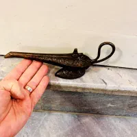 چراغ پیسوز برنجی و وسایل برنجی آنتیک