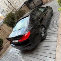 ب ام و ۵۳۰ ۲۰۱۷، ویژن اسپورت ، بیرنگ بی نقطه