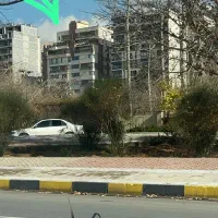 ۱۳۰متری دو خوابه چمران بر اصلی با چشم انداز باغ