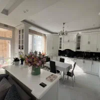 رهن واجاره ۱۰۰متر فول امکانات۴سال طبقه ۱ اقبال