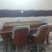 میز ناهارخوری