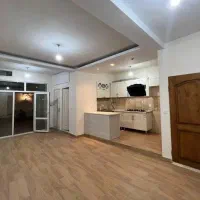65 متر پارکینگ دار