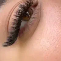اکستنشن مژه تخفیف پاییزه از ۴۰۰