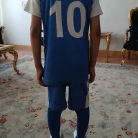 لباس فوتبالی استقلالی