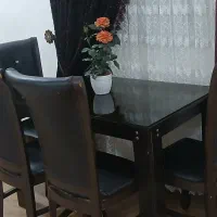 میز غذا خوری چهارنفره