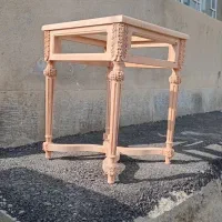 میز کاجی