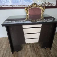 میز اداری در حد نو