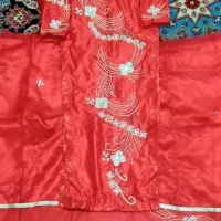 لباس محلی خوش رنگ طراحی شده با دست|لباس|شیراز, شهرک گلها|دیوار