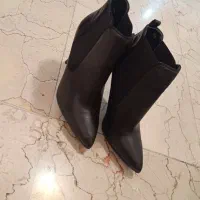 نیم بوت چرم طبیعی برند هاتیچ ترکیه سایز ۳۹ ۴۰