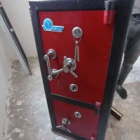 گاوصندوق در حد نو سالم