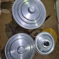 ۳ عدد قابلمه در ۳ سایز ، ۱۰ و ۶ و ۴ کیلویی