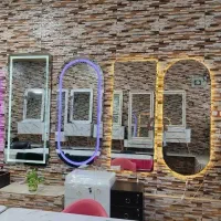 تجیزات آرایشگاه اینه میز ناخن|آرایشگاه و سالنهای زیبایی|تهران, خلازیر|دیوار