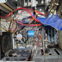 سیستم ddr3 اصلی ASUS + مانیتور ۱۵ اینچ LG