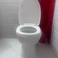 توالت فرنگی برند مروارید و روشویی کابینتی