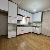 آپارتمان استاد سرا ۸۳ متری طبقه ۴ آسانسور سنددار