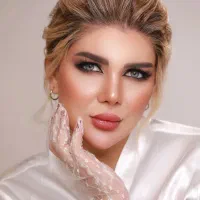 میکاپ شنیون(عکس آگهی نمونه کار خودم)|خدمات آرایشگری و زیبایی|شیراز, فضل‌آباد|دیوار
