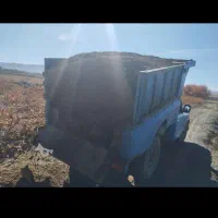 حمل کود حیوانی و خاک