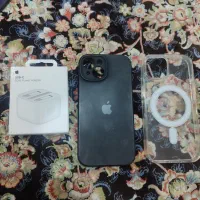 شارژر آیفون و دو عدد گارد آیفون ۱۵ نرمال