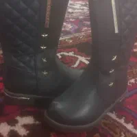 چکمه سرمه ای خز دار
