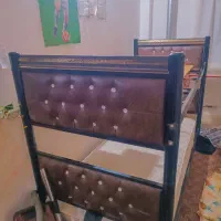 تخت دوطبقه آهنی سالم با تشک