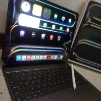 آیپد پرو ۲۰۲۴ همراه کیبورد و قلم