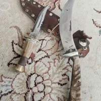 2دوعددچاقوهای قدیمی وکلکسیونی