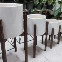 گلدان وپایه گلدان