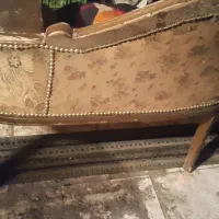یک عد میز تلفن سلطنتی قدیمی بفروش میرسد