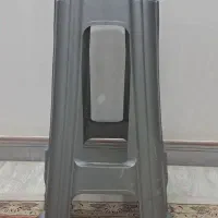 صندلی پلاستیکی|صندلی و نیمکت|رباط‌کریم, نصیرشهر|دیوار