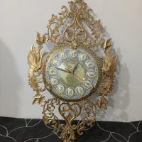ساعت دیواری