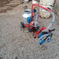 دستگاه شیردوش برقی