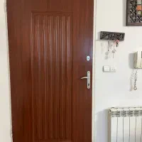 در ورودی